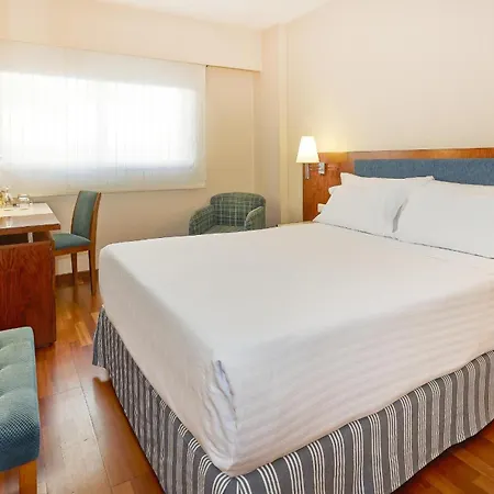 Hotel Nh Entenza