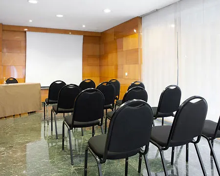 Hotel Nh Entenza 3*