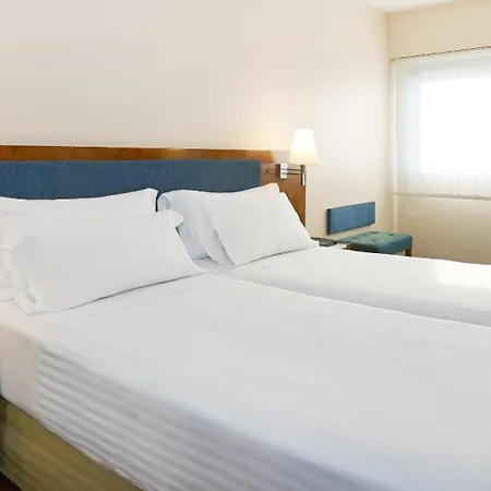 Nh Entenza Hotel 3*